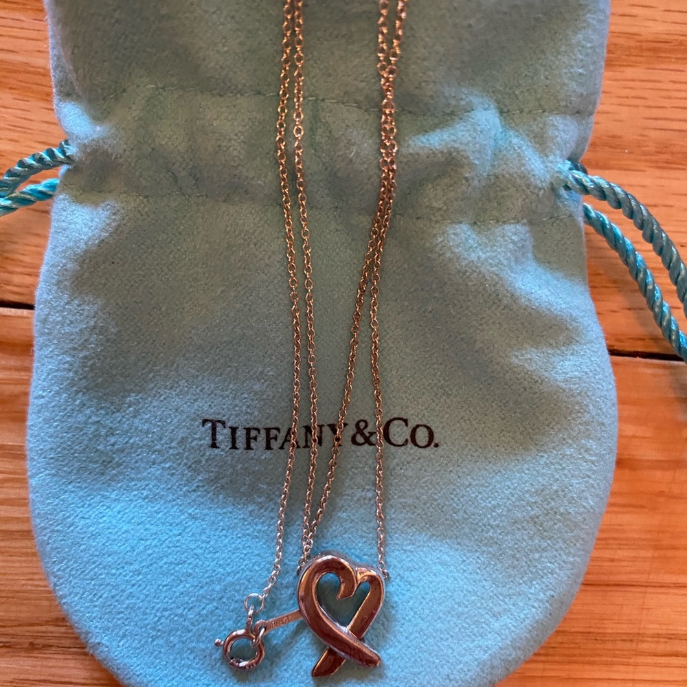 ❌sold❌Tiffany & Co. Paloma Picasso Loving Heart Necklace